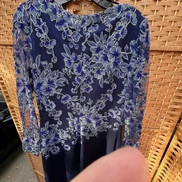 ~Tadashi Shoji~ Cocktail Dress - Size 12